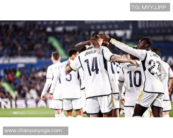 皇家马德里迎战萨拉期待精彩对决球迷热情高涨助威球队全力以赴